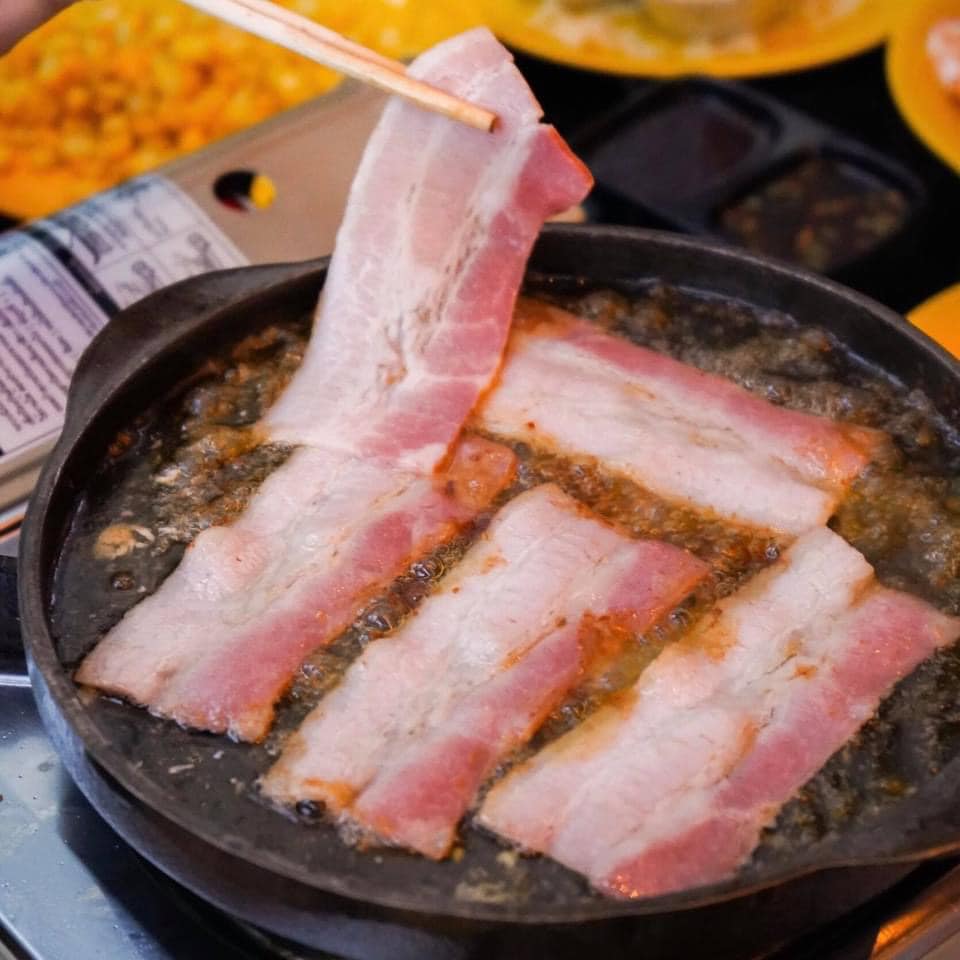 Everyday mookrata & cafe, นั่งปิ้ง หมูกระทะ, Sky grill หมูกระทะ, อารียา หมูกระทะ สาขา 3 รูฟท็อป, หมูกระทะคนรวย, หมูหมึกกุ้ง, Bargyuu, ปิ้งเนย บุฟเฟ่ต์ปิ้งย่างกระทะร้อน อโศก on-the-roof