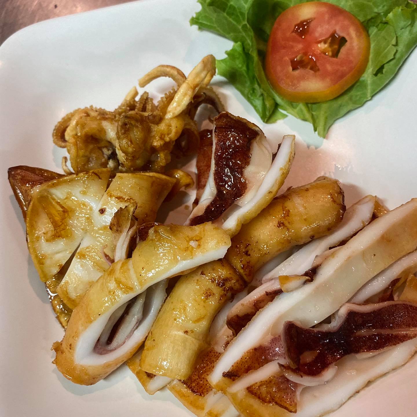 Pop View, ครัวบ้านกลางทะเล, Ripple Sea, ร้านลับหมึกช๊อต อ่าวอุดมซอย17, ร้านป๋าดำซีฟู้ด, ป้าแอ๊ดซีฟู๊ด, ติดดินซีฟู้ด, มุมอร่อย ศรีราชา, TOH CREW, เรือนน้ำซีฟู๊ด ศรีราชา, ครัวทะเล จันผา, ร้านอาหาร เฒ่าทะเล ซีฟู๊ด อ่าวอุดม, ร้านป้อมกินแล้วรวย