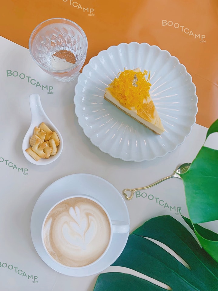 Cafeccini, Bootcamp Cafe, SUNKISS.bangkok, Nine Cafe, บ้านและเกสร, Dog Country Cafe, Kaffeehaus, คาเฟ่ บ้านหมี, หวานกรอบ Farm &amp; Cafe, Mamaison cafe, แสงตะวันฟาร์ม เมล่อนสาย4