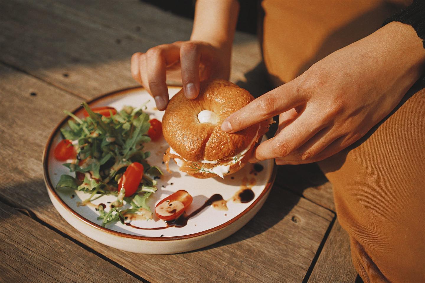 Cafeccini, Bootcamp Cafe, SUNKISS.bangkok, Nine Cafe, บ้านและเกสร, Dog Country Cafe, Kaffeehaus, คาเฟ่ บ้านหมี, หวานกรอบ Farm &amp; Cafe, Mamaison cafe, แสงตะวันฟาร์ม เมล่อนสาย4