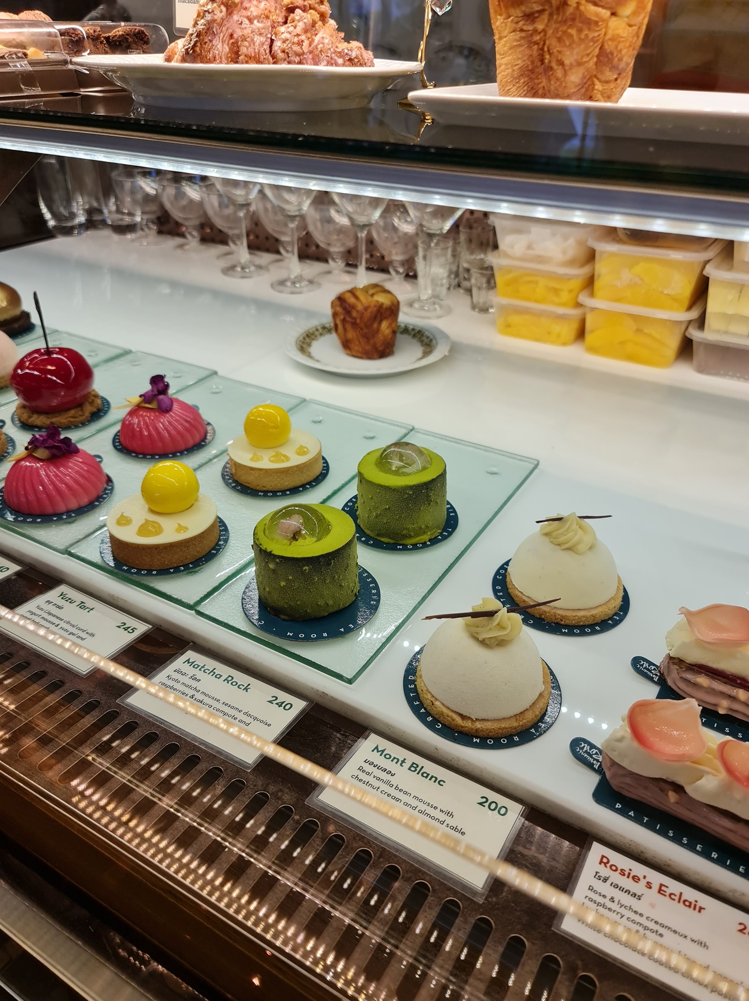 Cafeccini, Bootcamp Cafe, SUNKISS.bangkok, Nine Cafe, บ้านและเกสร, Dog Country Cafe, Kaffeehaus, คาเฟ่ บ้านหมี, หวานกรอบ Farm &amp; Cafe, Mamaison cafe, แสงตะวันฟาร์ม เมล่อนสาย4