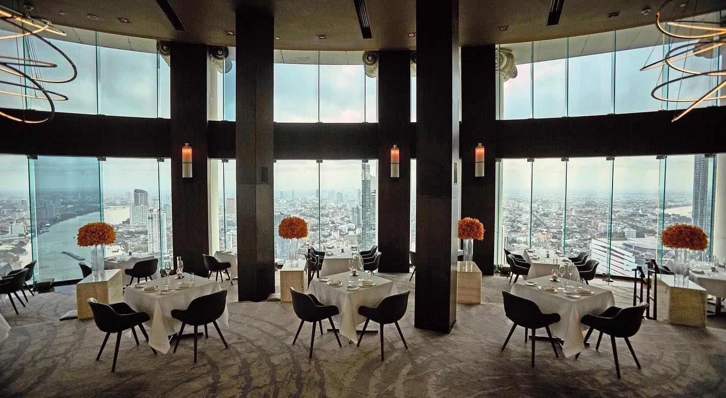 Level 50 by SEE FAH, Siam Yacht Club, Blue Sky, at Centara Grand, Mezzaluna Restaurant