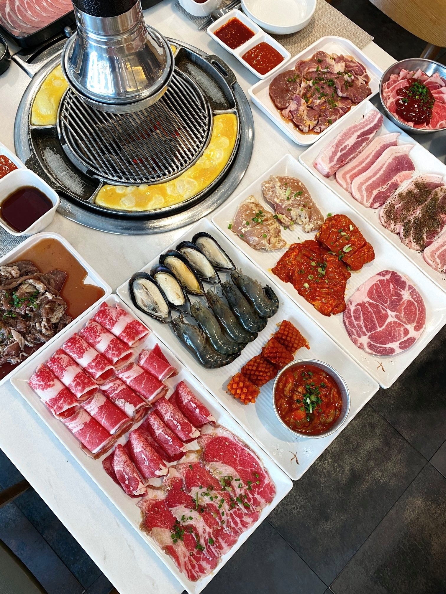 Gamsa_aree, Hana Korean BBQ, Yoon's Kitchen, Nene Korean BBQ Buffet, Kim's bbq, Saemaeul Thailand, Drum BBQ, Factory Buffet, GoGi SeKi, Seoul BBQ, Nammaejipthailand, The Tongkeungui, Seoul Garden, Kwang Han Roo, Jeju BBQ 제주 บุฟเฟ่ต์ปิ้งย่างเกาหลี, Palsaik Thailand, Kokinaemsae