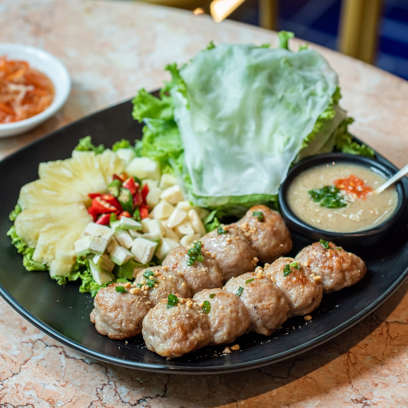 อองตอง ข้าวซอย, ครัวลุงแฉ่ว, Thien Duong, เจ๊โอว, บ้านต้นไทร, ข้าวต้มปลา (กิมโป้), Mezzaluna Restaurant, ครัวอัปษร, ศรีตราด, แม่กลองหัวปลาหม้อไฟ ปูไข่นึ่งนม, Tonkin - Annam, Baan Phadthai, ฉ่อยเป็ดย่าง, ผัดไทยไฟทะลุ, แสนยอด, ครัวลุงลอยป่าลั่น, ลิ้มเหล่าโหงว, สาขาเยาวราช, ภัตตาคารจ๊ากกี่, Lay lao, Punjab Grill Bangkok, ส้มตำคุณกัญจณ์