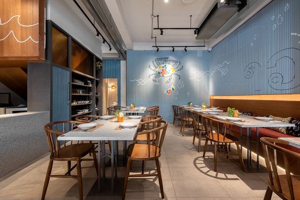 อองตอง ข้าวซอย, ครัวลุงแฉ่ว, Thien Duong, เจ๊โอว, บ้านต้นไทร, ข้าวต้มปลา (กิมโป้), Mezzaluna Restaurant, ครัวอัปษร, ศรีตราด, แม่กลองหัวปลาหม้อไฟ ปูไข่นึ่งนม, Tonkin - Annam, Baan Phadthai, ฉ่อยเป็ดย่าง, ผัดไทยไฟทะลุ, แสนยอด, ครัวลุงลอยป่าลั่น, ลิ้มเหล่าโหงว, สาขาเยาวราช, ภัตตาคารจ๊ากกี่, Lay lao, Punjab Grill Bangkok, ส้มตำคุณกัญจณ์