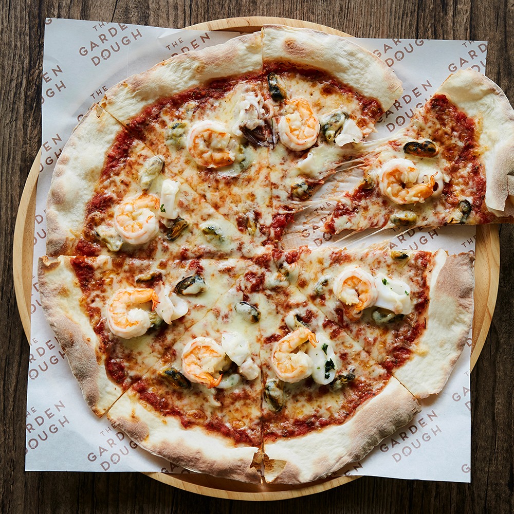 Pizzeria Limoncello, เชฟถนอม, กลมกล่อม BY CHEF AKE, Ciao Pizza, Pizza Aroy, Pizza Massilia, Grazie Pizzeria, The Garden Dough, Lanta Pizzeria, Mama Dolores, PizzaPazza, Dressage Horse Café, Pizzazo, Shelter Pizza พิซซ่าเตาถ่าน