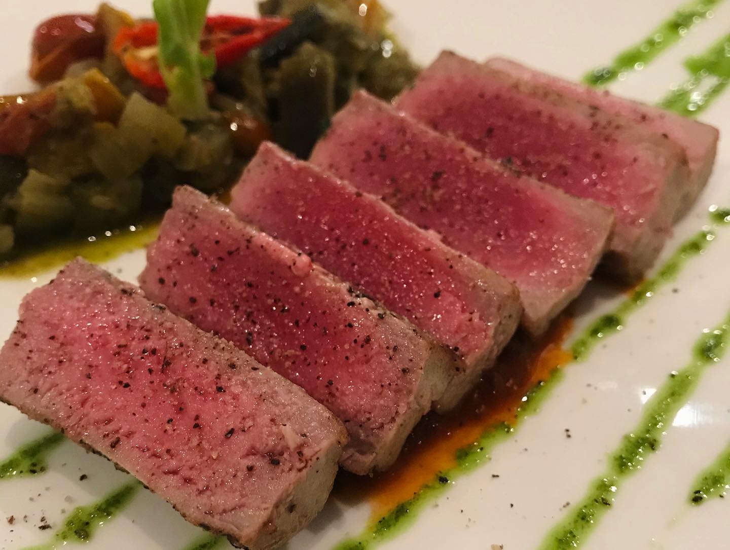 Pizzeria Limoncello, เชฟถนอม, กลมกล่อม BY CHEF AKE, Ciao Pizza, Pizza Aroy, Pizza Massilia, Grazie Pizzeria, The Garden Dough, Lanta Pizzeria, Mama Dolores, PizzaPazza, Dressage Horse Café, Pizzazo, Shelter Pizza พิซซ่าเตาถ่าน