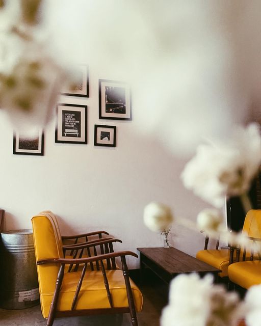 Mixirista Lampang, TIN’N, Wooden House Cafe', Karpenter cafe&amp;bake, Secret Garden Cafe, บ้านนอกคาเฟ่, Kin Cafe' Lampang, ณ หิรัญ คาเฟ่, Himwang Café, ไอหย๋า ปังนม, Dezato Cafe, อาร์มแชร์ คาเฟ่, โก๋กาแฟ ธรรมดาเป็นพิเศษ, Nalalin Home Cafe-Lampang, NOP Cafe&amp;Bistro, ก๋างต้ง, Moungngwezin