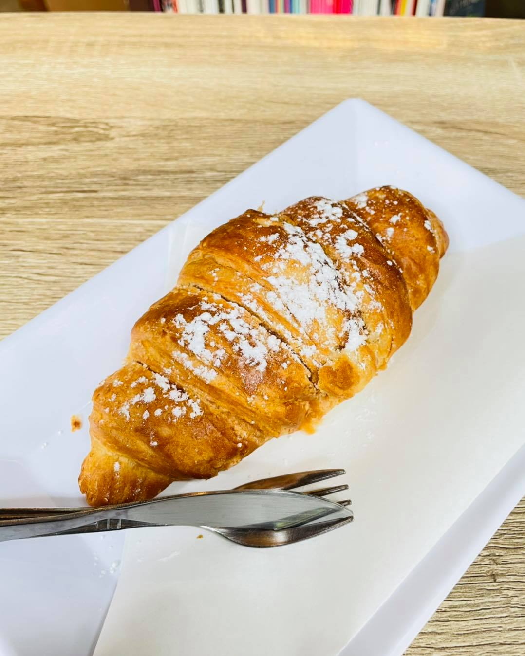 Mixirista Lampang, TIN’N, Wooden House Cafe', Karpenter cafe&amp;bake, Secret Garden Cafe, บ้านนอกคาเฟ่, Kin Cafe' Lampang, ณ หิรัญ คาเฟ่, Himwang Café, ไอหย๋า ปังนม, Dezato Cafe, อาร์มแชร์ คาเฟ่, โก๋กาแฟ ธรรมดาเป็นพิเศษ, Nalalin Home Cafe-Lampang, NOP Cafe&amp;Bistro, ก๋างต้ง, Moungngwezin