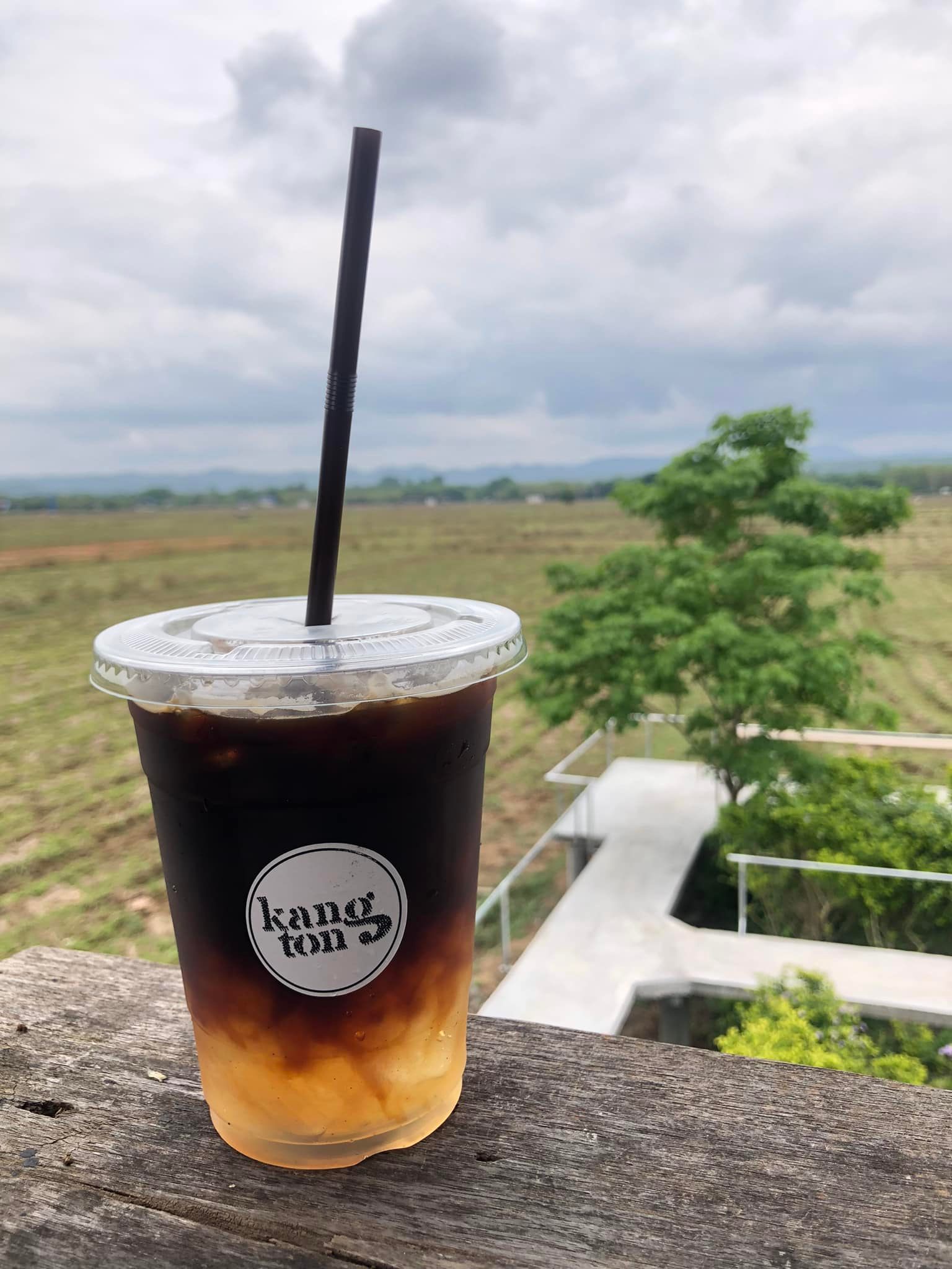 Mixirista Lampang, TIN’N, Wooden House Cafe', Karpenter cafe&amp;bake, Secret Garden Cafe, บ้านนอกคาเฟ่, Kin Cafe' Lampang, ณ หิรัญ คาเฟ่, Himwang Café, ไอหย๋า ปังนม, Dezato Cafe, อาร์มแชร์ คาเฟ่, โก๋กาแฟ ธรรมดาเป็นพิเศษ, Nalalin Home Cafe-Lampang, NOP Cafe&amp;Bistro, ก๋างต้ง, Moungngwezin