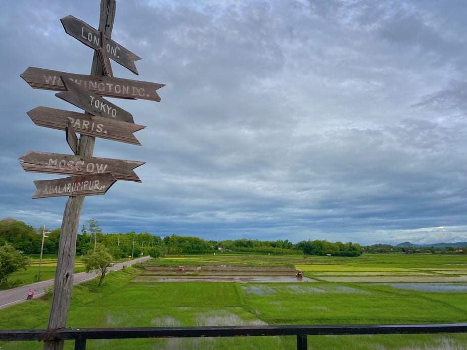 Mixirista Lampang, TIN’N, Wooden House Cafe', Karpenter cafe&amp;bake, Secret Garden Cafe, บ้านนอกคาเฟ่, Kin Cafe' Lampang, ณ หิรัญ คาเฟ่, Himwang Café, ไอหย๋า ปังนม, Dezato Cafe, อาร์มแชร์ คาเฟ่, โก๋กาแฟ ธรรมดาเป็นพิเศษ, Nalalin Home Cafe-Lampang, NOP Cafe&amp;Bistro, ก๋างต้ง, Moungngwezin