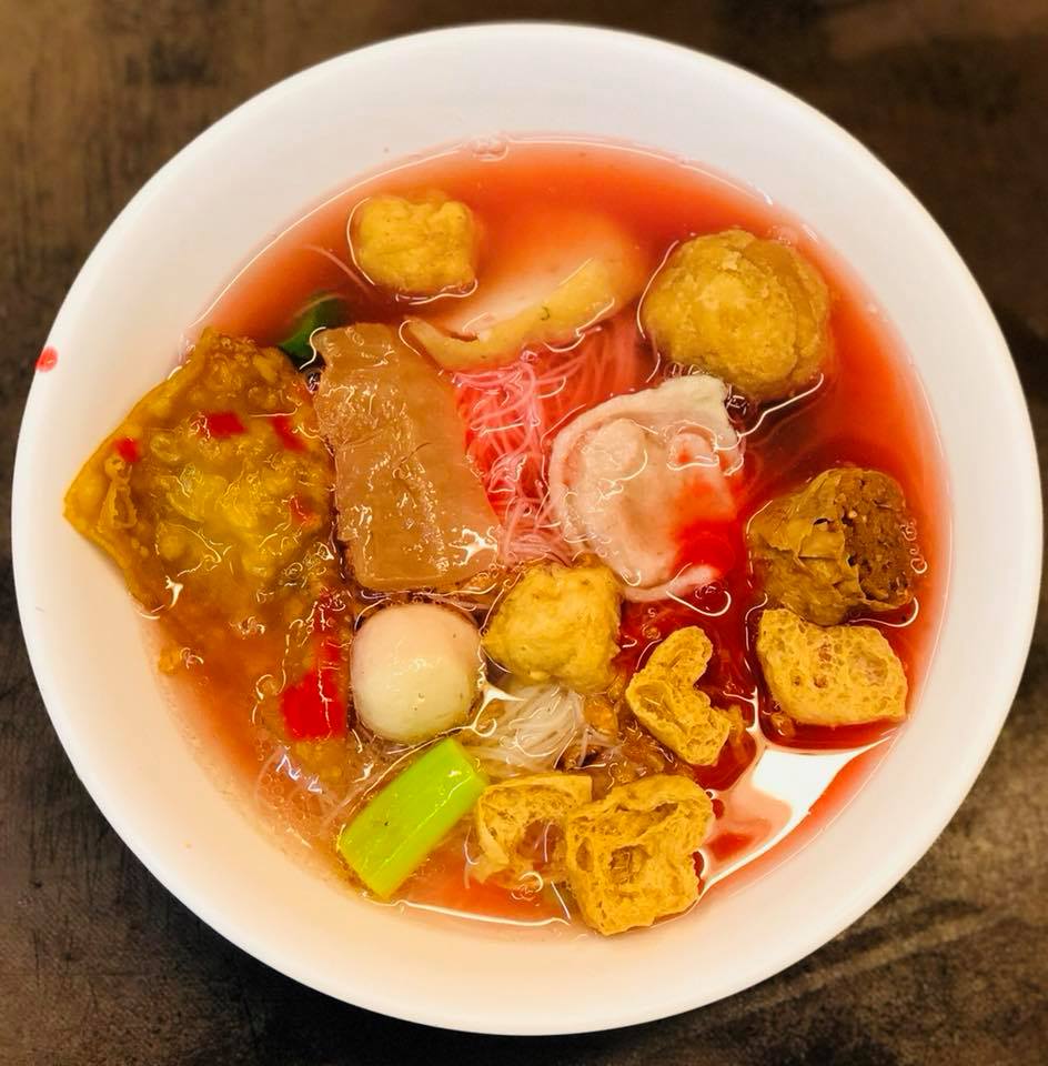 Ailati Resto, แสนยอด, ต๋องเต็มโต๊ะ, สาขาซอยเจริญกรุง 44, 80/20 bkk, ก๋วยเตี๋ยวเย็นตาโฟเกี๊ยวโต - บางรัก, โบ๊ยเกี๊ยเจ๊เนี๊ยวบางรัก, บุญทรัพย์คุณหลวง, นายเม้ง บะหมี่ปู เกี๊ยวกุ้งยักษ์, ทอดมันกวางตุ้ง สีนวล, เอ๋กระเพาะปลา ตรอกซุง, Panlee Bakery, ประจักษ์, ขาหมูตรอกซุงบางรัก เจ้าเก่า, ข้าวต้มปลา (กิมโป้), ข้าวขาหมูตีสาม, Hoklong Restaurant