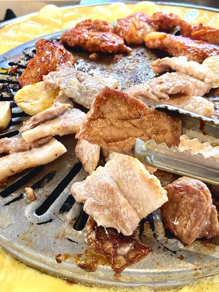 Baan suki, Y.O.U หมูกระทะ, JJANG restaurant and BBQ, ฮ่องเต้ สุกี้-ปิ้งย่าง บุฟเฟ่ต์, สุกี้ตี๋น้อย, สาขาเลียบด่วนเอกมัยรามอินทรา, BestBeef, ปิ้ง-ย่างเทวดา, Happy Suki, 18 มงกุฎ สุกี้-ชาบู, สุกี้ดารา, อร่อยติ่มซำ สุกี้สไตล์ฮ่องกง