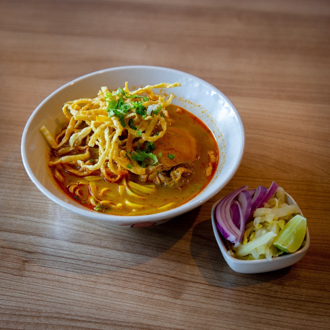 ล้าน เหนือ-น่าน อาหารเหนือ, เนื้อเหนือ Neua.Neur.Bkk, ต๋องเต็มโต๊ะ, สาขาพุทธมณฑล สาย 2, อองตอง ข้าวซอย, ละอ่อน น้ำเงี้ยว อาหารเหนือ, เฮือนลำพูน, รัชดาอาหารเหนือ, ร้านลำแต๊ๆ อาหารพื้นเมือง, ข้าวซอยลำดวนฟ้าฮ่ามเชียงใหม่, สาขาวิภาวดีรังสิต 58, หอมด่วน, ต๊ะต่อนยอน, Cr. ภาพทั้งหมดจาก Facebook ต๊ะต่อนยอน อาหารเหนือ, ฮ้านจาวเหนือ, ต๋องเหนือ Express, ข้าวซอยเชียงใหม่ ตรงข้ามกรมศุลกากร, ครัวเจียงใหม่, ครัวมะแข่น, กาดหลวง มินิ