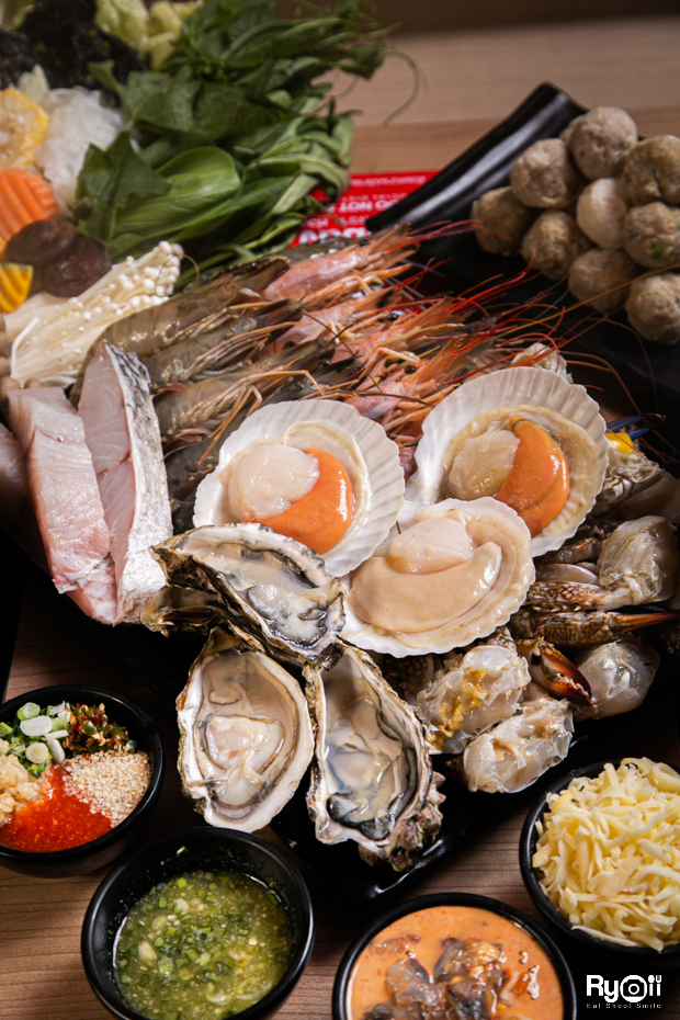 Seiniku-ten, Holic Mookata, Lucky’s Hungry AFR ข้าวผัดอเมริกัน, Fufu Shabu, สาขาอารีย์, Paknang.bkk, Shidon, ย่างเนย อารีย์, GuruGyuu, Suku Suku