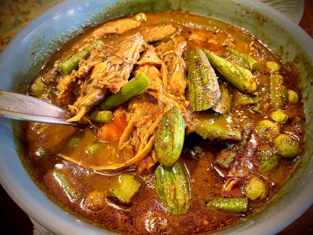 สวนชื่นสุข, Ar Restaurant Hatyai 嗳, ศิริ ต้มเลือดหมูหาดใหญ่, ไก่กรอบพี่เน่, ในรู, กุ๊กชัยติ่มซำ-ก๋วยเตี๋ยวราดหน้าปลากะพง, ร้านใต้ขอย ซอยตัน, กันเอง, หนานหยวน บะหมี่เกี๊ยวกุ้ง, สาขาปุณณกัณฑ์, ป่ายาง, บ้านก้ามปู, โชคดีแต่เตี้ยม บะกุ๊ดเต๋, ไก่ทอดหาดใหญ่มีนา, ร้านราดหน้าโกฉ่อน, ขนมจีนป้าชื่น, Space Bar, ขนมไข่เตาถ่านน้องนิล&amp;คาเฟ่, ข้าวต้มรถแดง