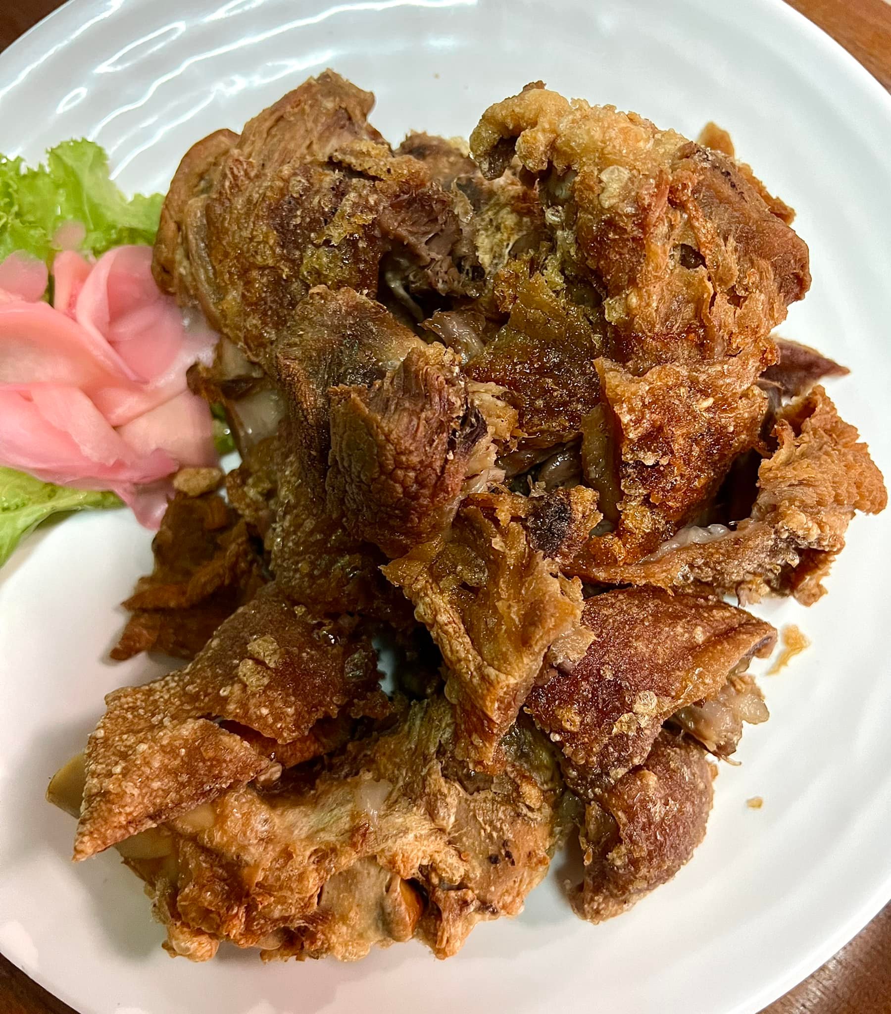 สวนชื่นสุข, Ar Restaurant Hatyai 嗳, ศิริ ต้มเลือดหมูหาดใหญ่, ไก่กรอบพี่เน่, ในรู, กุ๊กชัยติ่มซำ-ก๋วยเตี๋ยวราดหน้าปลากะพง, ร้านใต้ขอย ซอยตัน, กันเอง, หนานหยวน บะหมี่เกี๊ยวกุ้ง, สาขาปุณณกัณฑ์, ป่ายาง, บ้านก้ามปู, โชคดีแต่เตี้ยม บะกุ๊ดเต๋, ไก่ทอดหาดใหญ่มีนา, ร้านราดหน้าโกฉ่อน, ขนมจีนป้าชื่น, Space Bar, ขนมไข่เตาถ่านน้องนิล&amp;คาเฟ่, ข้าวต้มรถแดง