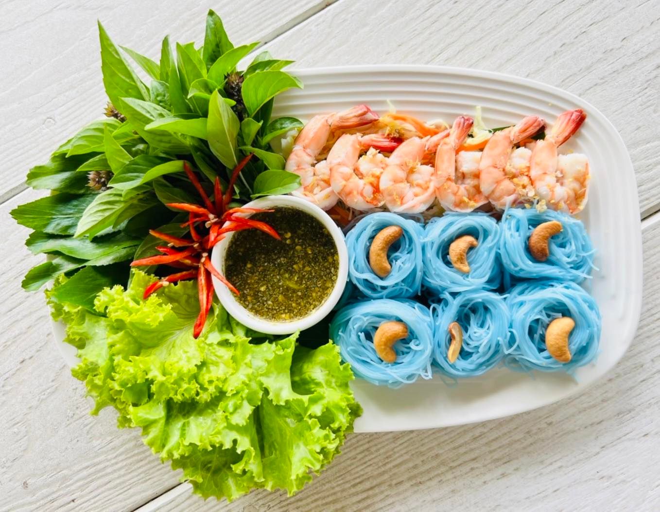 The Sine Cafe’, Whispering cafe, รักษ์น้ำคาเฟ่, Orenchi Cafe, KAWA Coffee and Co., Orenchi Specialty Coffee, Attitude Coffee, Memory House Cafe, In Garden Hut Cafe, ChataThammachart, She's The Legend Cafe, RIVA floating cafe, Good Mood House, นึก คาเฟ่ - วัดไร่ขิง, Ton Khao Terrace, CHADA Tea Boutique, Kark Crof.f