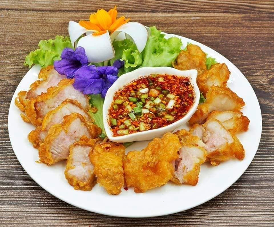 BOHO STORY CAFE, Z2 Cafe, Cafe ริมบัว กาญจนบุรี, DAY'S CAFE, RAVI RIVA CAFE, มีนา cafe', ลำยวน กาญจนบุรี