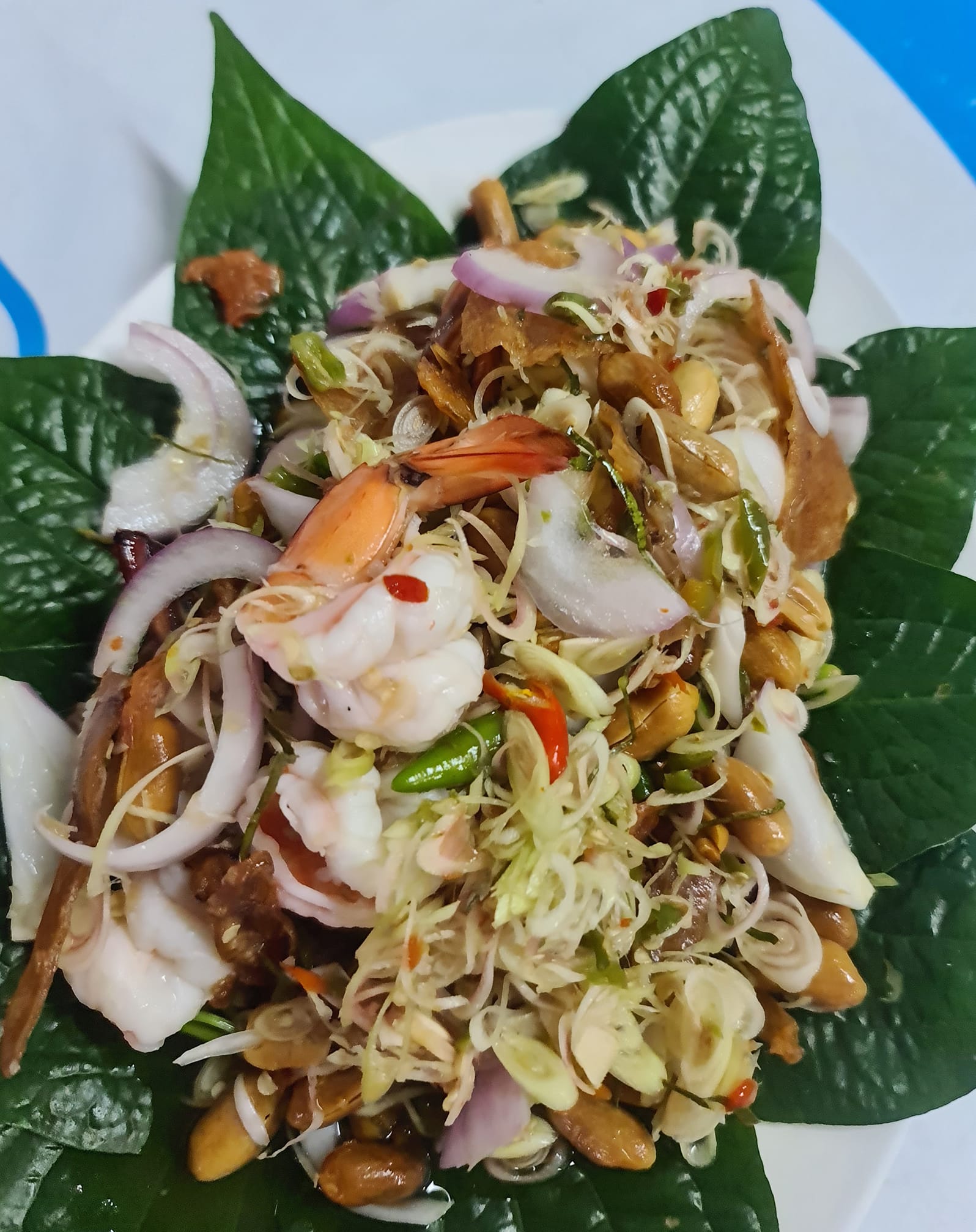 ร้านอ้นส้มตำปูม้า, ไผ่ขวาง, Zaab Station, เอมโอช by The Story, ครัวกางนา, คุ้มขวัญเจ้าเอย, ร้านบ้านเด, กุ่ยหมง, สวนอาหารเบญจรงค์ สุพรรณบุรี, ขัวะ, ลายน้ำ, มุมสบายครัวริมคลอง, ข้าวต้มโกเฑียร, นพรัตน์ ภัตตาคาร, กุ้งเป็น (เจ๊เน้ย), ขนาบน้ำสุพรรณบุรี and mellow, เรือนแพ (ครัวสุพรรณ) &amp; รีสอร์ท, ริมคลองเฮ้าส์, สุรชัยปลาเผา บึงไผ่แขก, Taiheiyo sushi suphanburi