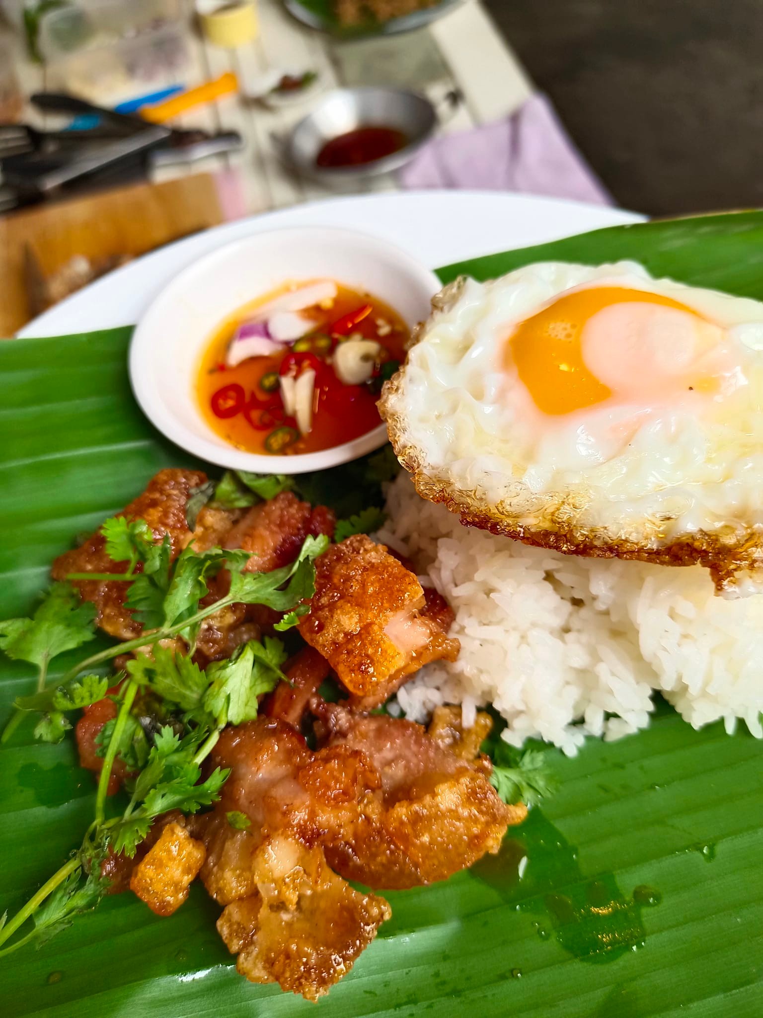 TokiDoki Curry Sutthisan, ส้มตำแฟร์สโตร์, จิน โถง กัว, Hinata, จีรพร อาหารเวียดนาม สาขาสุทธิสาร, ล้านนัวส์, อีเปีย, สมบูรณ์โภชนา, แหลมลูกชิ้นปลา, ก๋วยจั๊บน้ำข้นเเม่มูล, ก๋วยเตี๋ยวลุงหนั่นรัชดา, White Cosmo, Oba San 168, แสงทอง, ซุนหงอคง หม่าล่าปิ้งย่าง, ตังค์เต็มมีเนย, ลุงหนวด - เจ้าเก่า ห้วยขวาง by นายเครา, สุดที่รส - Sutthirot, Nene Korean BBQ Buffet, แซ่บวัน รัชดา, จิ้มจุ่มสุทธิพรเจ้าเก่า หน้า BU place, โคตรยำ ห้วยขวาง, Neta Fish&amp;Meat, Gyu-Ya Yakiniku, อั้งซิวฮะ, Hommari หอมมาริ, ร้านส้มตำ“ฅนมักตำ