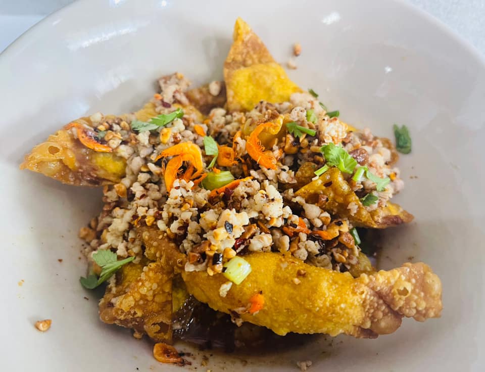 ก๋วยเตี๋ยวเกี๊ยว นายกุลรสนัว, เฮียไช้ ก๋วยเตี๋ยวต้มยำหมูบะช่อ, นัวโภชนา, Maekunkha, ก๋วยเตี๋ยวหมูป้าน้อยดินแดง แฟลต ช.3, ลุงเอสเตี๋ยวหมูต้มยำ, ก๋วยเตี๋ยวต้มยำหมูบะช่อ มาม่าหม้อไฟ เฮียจู๋-ลาดพร้าว71, ก๋วยเตี๋ยวตรอกโรงหมู, ก๋วยเตี๋ยวเอี่ยมน้อย, เจริญเส้น 查龙森, ทีเด็ด ก๋วยเตี๋ยวต้มยำหมูเด้งโบราณ, เป็นหนึ่ง ก๋วยเตี๋ยวต้มยำ เย็นตาโฟ, เล็กใหญ่ ก๋วยเตี๋ยวต้มยำโบราณ, แม่แสตมป์ก๋วยเตี๋ยวต้มยำหมูสับโบราณ, เปลว ก๋วยเตี๋ยวต้มยำ, ก๋วยเตี๋ยวต้มยำกากหมูสูตรโบราณ คลองเตย, ก๋วยเตี๋ยวต้มยำโบราณพ่อสนิท, เตี๋ยวตือ, 2พี่น้อง ก๋วยเตี๋ยวต้มยำ, พะเยาว์ก๋วยเตี๋ยวโบราณ, บ้านบุญรักษาก๋วยเตี๋ยวต้มยำโบราณ, ก๋วยเตี๋ยวต้มยำพันรี, ลุงเอ๋ก๋วยเตี๋ยวต้มยำโบราณ by plerm cup, เจ้าเจ็ด รวมโชค, ปรารีย์ ก๋วยเตี๋ยวต้มยำชามหมูเด้ง, ครัวเส้นแกงร้อน ก๋วยเตี๋ยวต้มยำ&อาหารตามสั่ง, ก๋วยเตี๋ยวหมูต้มยำมะนาวเจ็กพวง, เฮียบิ๊กห้าหม้อ