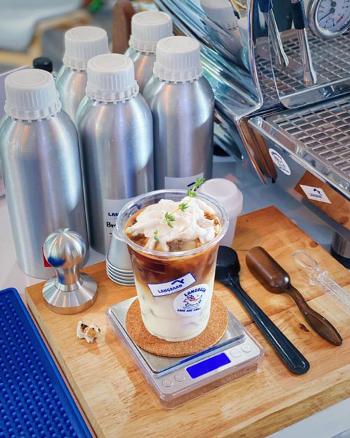 Hansacafe.food.garden, Green House Bistro, BECX, Plantnery Green Café, Langbaan cafe&amp;chill, ฉลู คาเฟ่, Mom’s Veggie Cafe, Another Home Cafe, Me Long Cafe, ร.เรือตัวอ้วน, Slot Co-Working Space, Mitte Coffee, Mita Coffee and Art, Bluebell Café, 10cc Coffee