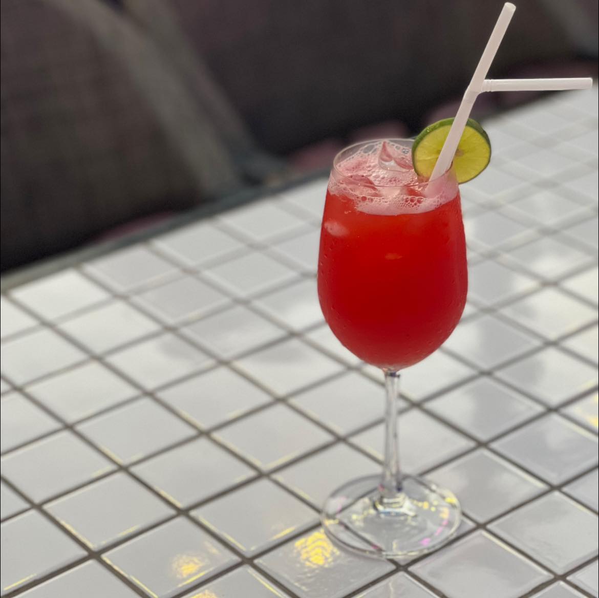 Level 50 by SEE FAH, Sanay Rooftop Bar, Cosmo Bar Bkk, Flashback Rooftop Bar, Dumbo BKK, Wallflowers Cafe, LeeLa Bar, 342 Bar, Peak-A-Boo Bar, SwingBar