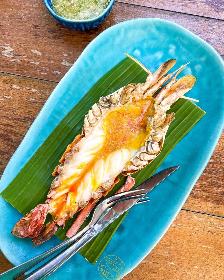 ชายน้ำ, ทรัพย์เจริญซีฟู๊ด-ดำ, กุ้งเผาราชคราม, บ้านอยุธยารมย์, บ้านไม้ริมน้ำ, แกรนด์เจ้าพระญา, บ้านอู่ทอง