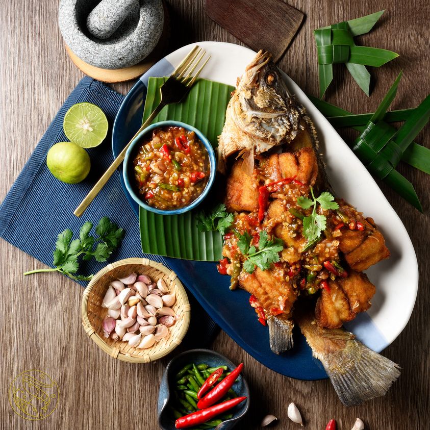 ชายน้ำ, ทรัพย์เจริญซีฟู๊ด-ดำ, กุ้งเผาราชคราม, บ้านอยุธยารมย์, บ้านไม้ริมน้ำ, แกรนด์เจ้าพระญา, บ้านอู่ทอง