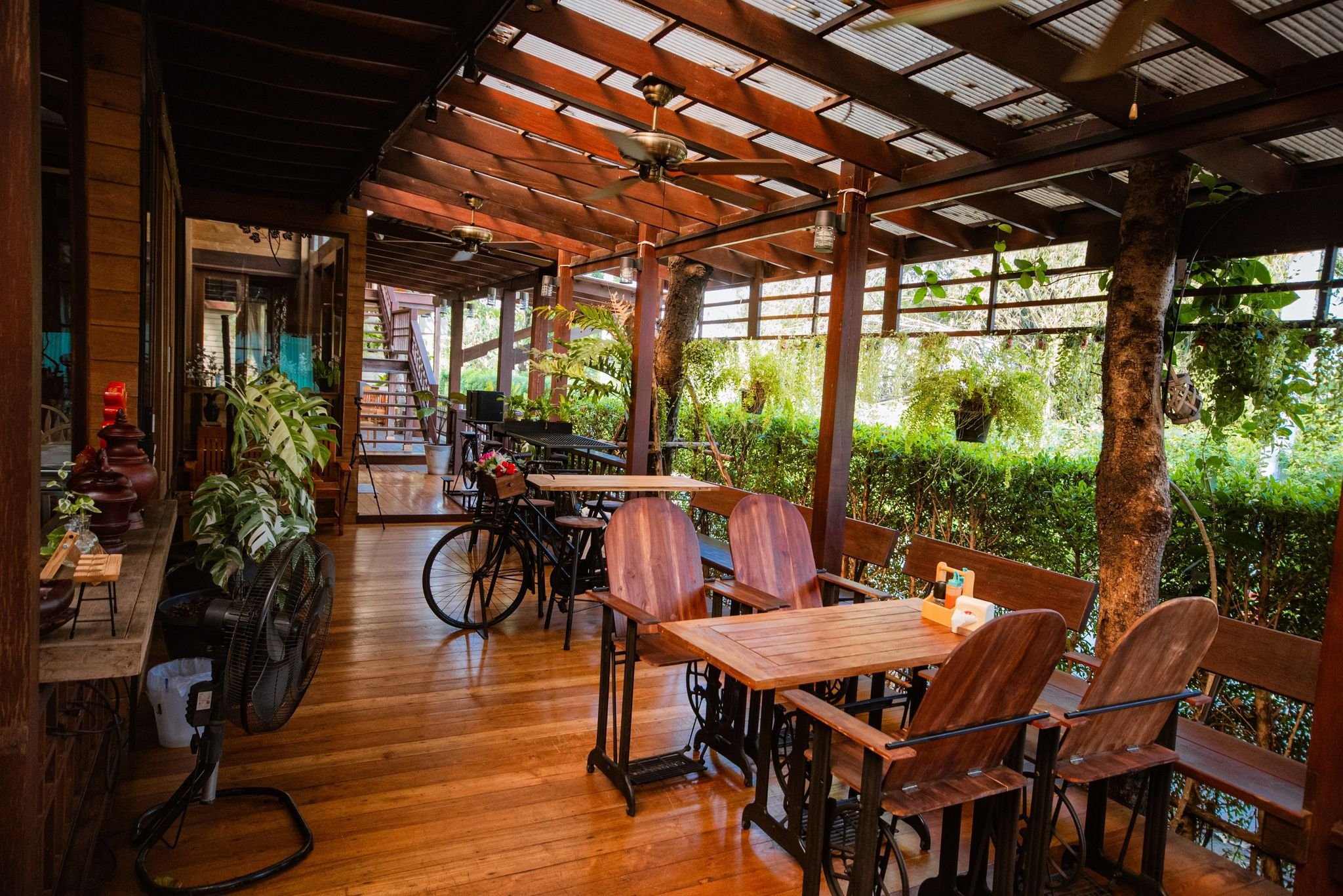 ครัวจำแลง แปลงกาย, Kojiro Japanese Cuisine, ฮองมิน ภัตตาคารจีน, Chom Arun, The Yard Restaurant, Laychale, DE VIVA, Sheep Village, กุ้งเต้น, อรรถรส, กินลมชมสะพาน, บ้านน้ำเคียงดิน, 1 of a kind, คาวหวาน Noodle&amp;cafe