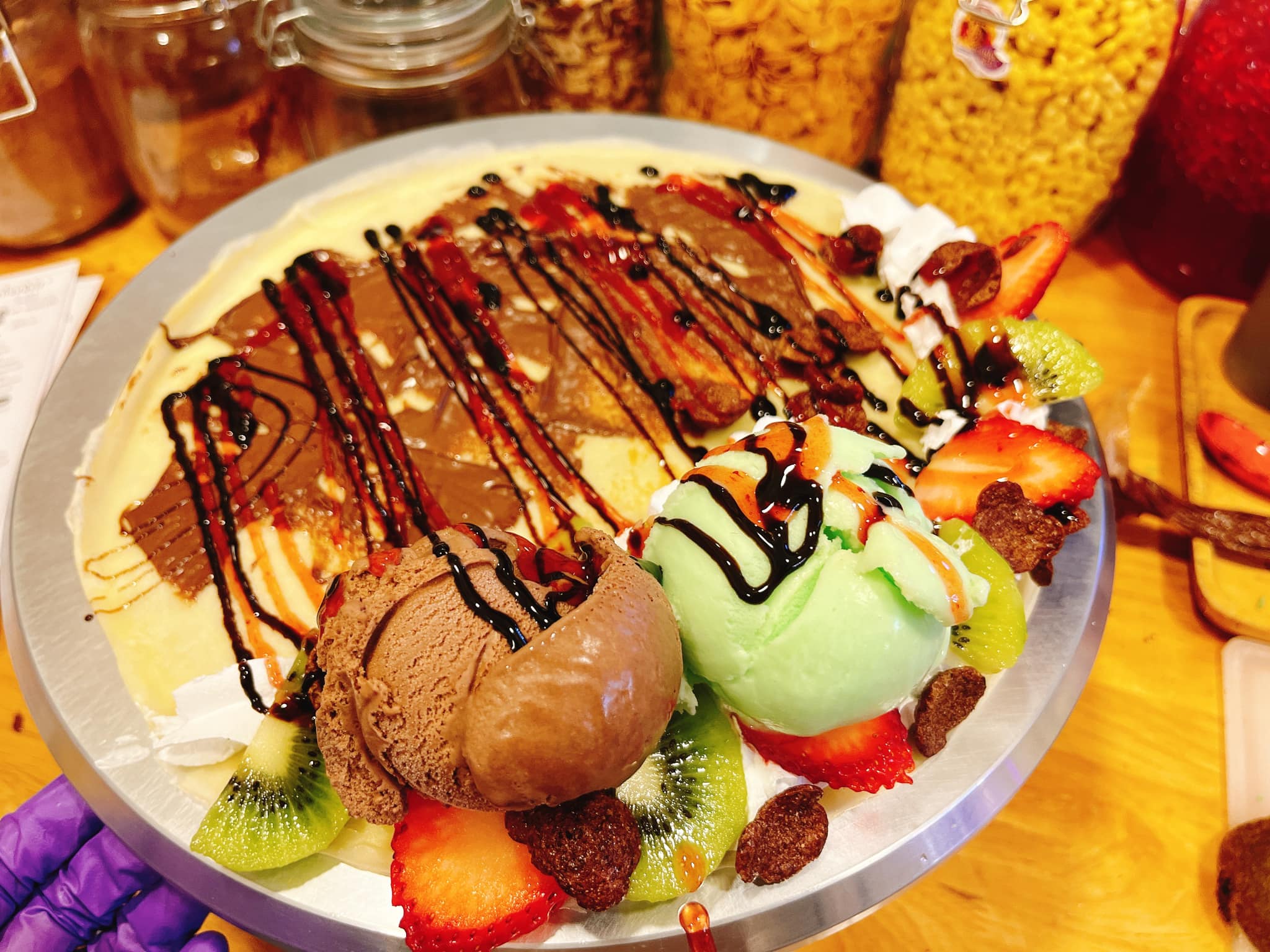 Phumjai Crepe • ภูมิใจเครป, เครปเย็นโครตไส้ ตลาดอินดี้ปิ่นเกล้า, เครปบุฟเฟต์ สายไหมอเวนิว, ร้านป้านายเครปเย็น I creamy crepe, เครปเย็น หน้าวัง, เครปเย็น โทสต์ ร้านป้อนคำหวาน กรู๊ฟมาร์เก็ต, YOTHA CREPE, เครปสมหวัง, Olino Crepe &amp; Tea