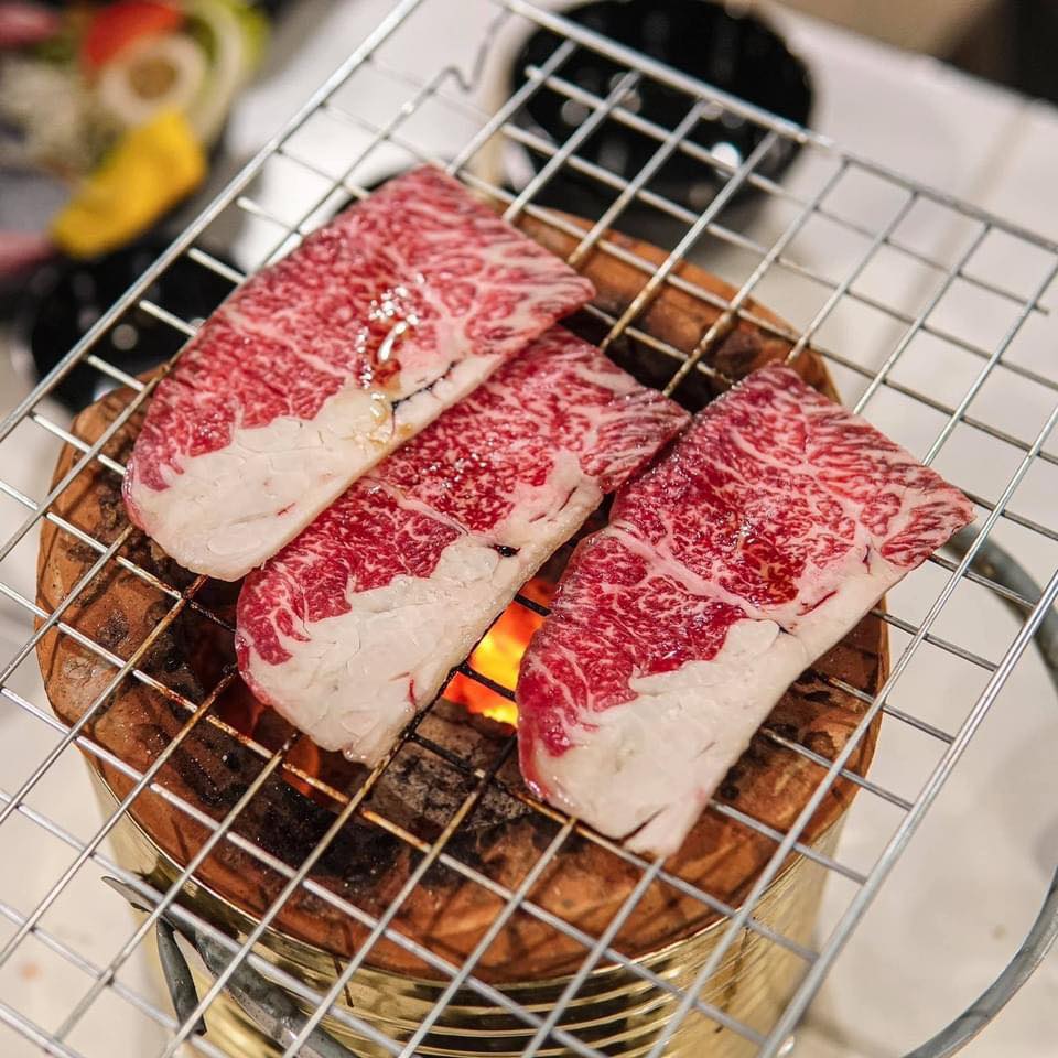 หมีตีพุง, ชาบูตัวดี, Shabu ไร่ขิง สามพราน, Yang Chill - ย่างชิลล์, ตะวันหมูกะทะ &amp; ชาบู