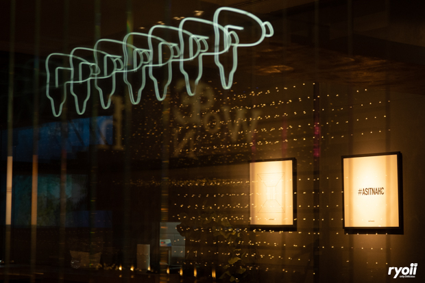 Pachi Bangkok, AINU Bar, Beer Belly Bkk, Cardroom BKK, She Bar, Rabbit Hole, Ekamai Beer House, SOHO BKK, Thonglor Yokocho トンロー横丁, Nowhere (โนแวร์), Another Round, HEAP Cafe' &amp; Restaurant