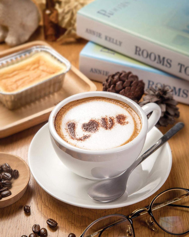 Luka Bangkok, ขาหมูตรอกซุงบางรัก เจ้าเก่า, Panna Sourdough, ก๋วยจั๊บน้ำข้น วัดแขก, อาม้าเบเกอรี่, ลาบเป็ด สีลมซอย9, ครัว"อร๊อย-อร่อย", ไต๋ตง หูฉลาม ถนน ปั้น สีลม, Printa Cafe, Mama Mia Bangkok