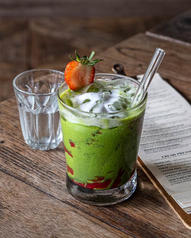 Luka Bangkok, ขาหมูตรอกซุงบางรัก เจ้าเก่า, Panna Sourdough, ก๋วยจั๊บน้ำข้น วัดแขก, อาม้าเบเกอรี่, ลาบเป็ด สีลมซอย9, ครัว"อร๊อย-อร่อย", ไต๋ตง หูฉลาม ถนน ปั้น สีลม, Printa Cafe, Mama Mia Bangkok