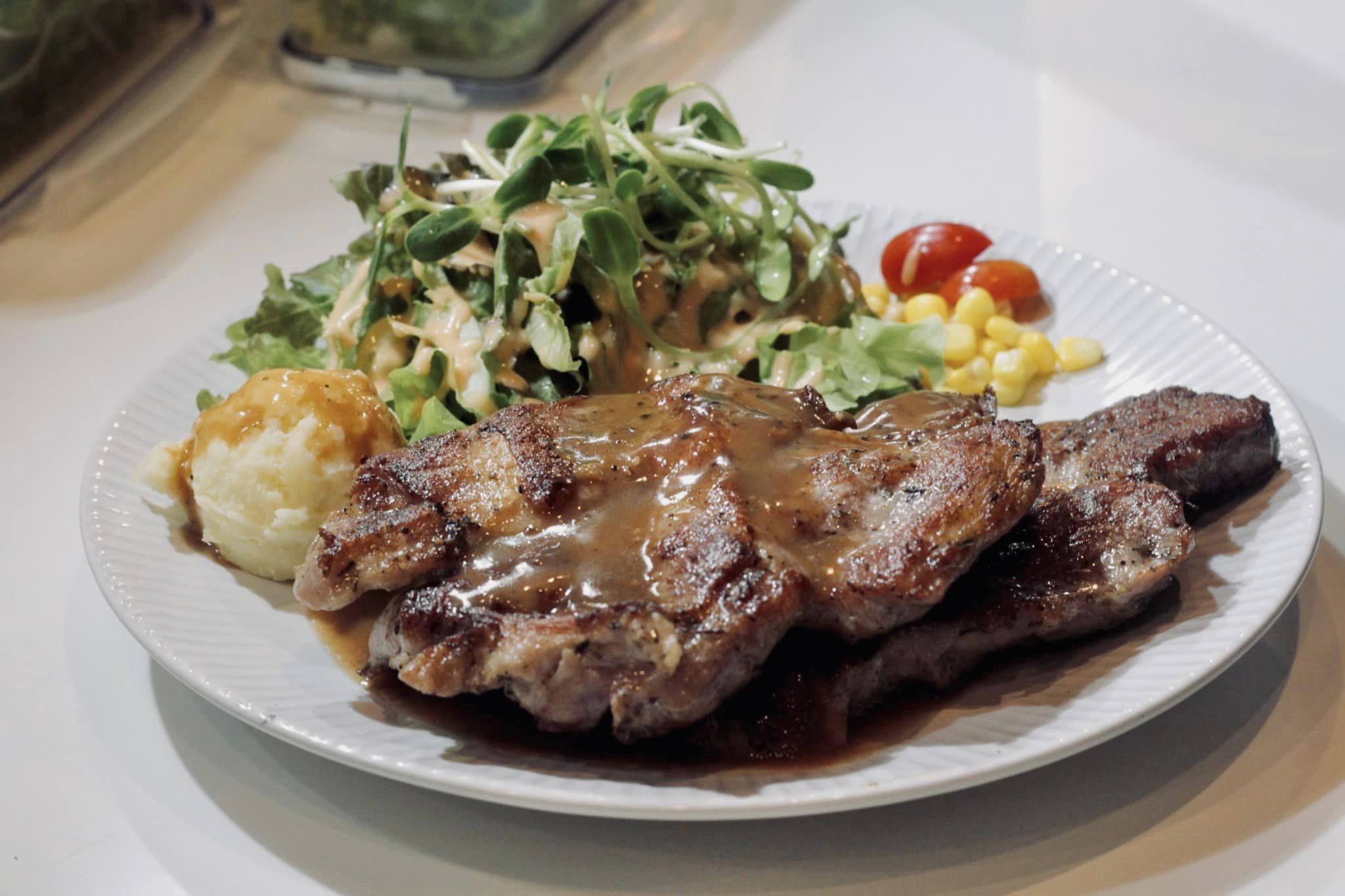 สเต๊ก 2 แคว เขาใหญ่, Vano's Steak, Bigger' Burger &amp; Steak, VinCotto, Studer Restaurant, Sireena Italian Restaurant, เชฟ สมพงษ์ ปากช่อง, ROMA Khaoyai, บ้านแม่สเต็กตัวพ่อ, Steak in Khaoyai, Prime 19