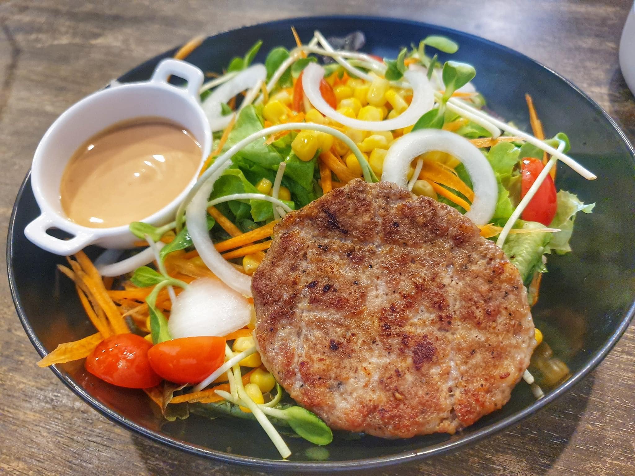 สเต๊ก 2 แคว เขาใหญ่, Vano's Steak, Bigger' Burger &amp; Steak, VinCotto, Studer Restaurant, Sireena Italian Restaurant, เชฟ สมพงษ์ ปากช่อง, ROMA Khaoyai, บ้านแม่สเต็กตัวพ่อ, Steak in Khaoyai, Prime 19