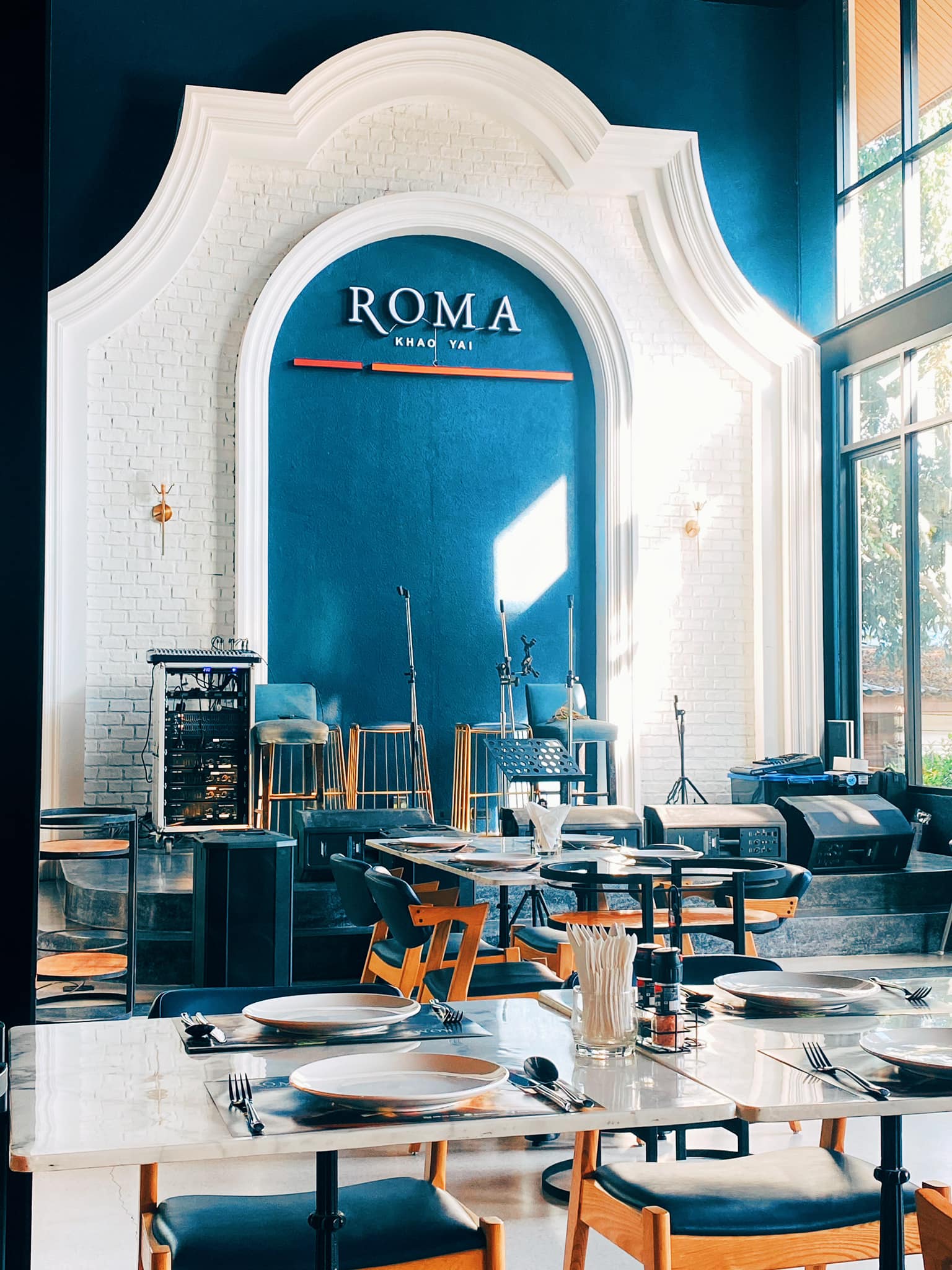 สเต๊ก 2 แคว เขาใหญ่, Vano's Steak, Bigger' Burger &amp; Steak, VinCotto, Studer Restaurant, Sireena Italian Restaurant, เชฟ สมพงษ์ ปากช่อง, ROMA Khaoyai, บ้านแม่สเต็กตัวพ่อ, Steak in Khaoyai, Prime 19