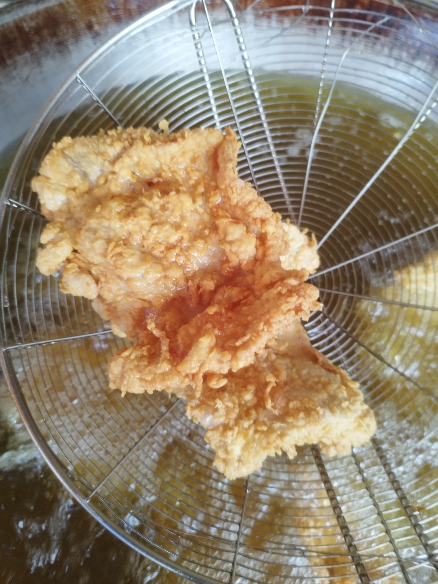 แชมป์ข้าวหมูทอด, สาขาพัทยา, หมูทอด BunBun, หมูทอด โพธิ์งาม - Rare Item, เหนียวหมู DRIVE THRU by i-Dle, ติดลม หมูทอดปลาร้า Delivery, หมูทอดเบรกแตก, หมูทอดจับกัง, หมูทอดราชวัตร, กินกันหมูทอด, หมูทอดติดฟัน, หมูหม้อเทพ, หมูทอดชาววัง, หมูทอดเจ๊จง, เฮงจัง หมูกระเทียม, Zaabmootod, ซุปเปอร์หมูทอด, แม่น้อยหมูทอด