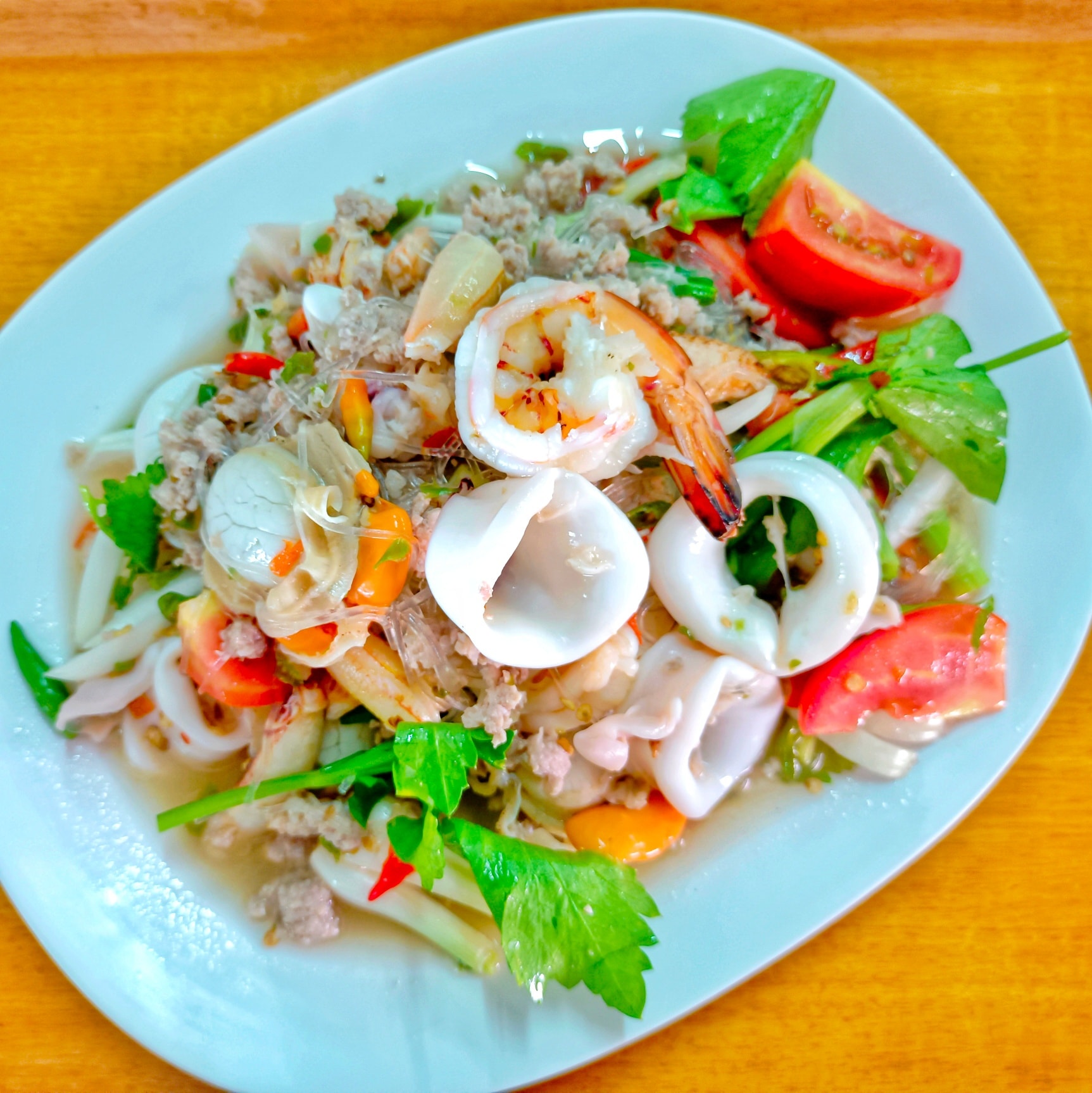 ครัวเจ๊นงค์ซีฟู๊ด, แม่ลูกจันทน์, สาขาบางตะบูน, โคตรหมู, ครัวริมเล ปูเป็น, Luckyseafood 2, ครัวไข่มุกปูเป็น, เจ๊เหมียวทะเลสด, เปลญวน เพชรบุรี, ครัวเพชรน้ำฟ้า, วิวทะเลซีฟู้ดชะอำ, ป้าหยัน, พวงเพชร, ครัวห้วยทราย, กิ่งกาญจน์, รีแล็กซ์ เพชรบุรี, เรือแลเล บางตะบูน, สวนอาหาร "ล้านอร่อย", บางตะบูนเบย์, ครัวปรียานนท์ หาดเจ้าสำราญ, สังเวียนซีฟู้ด Sungwean seafood