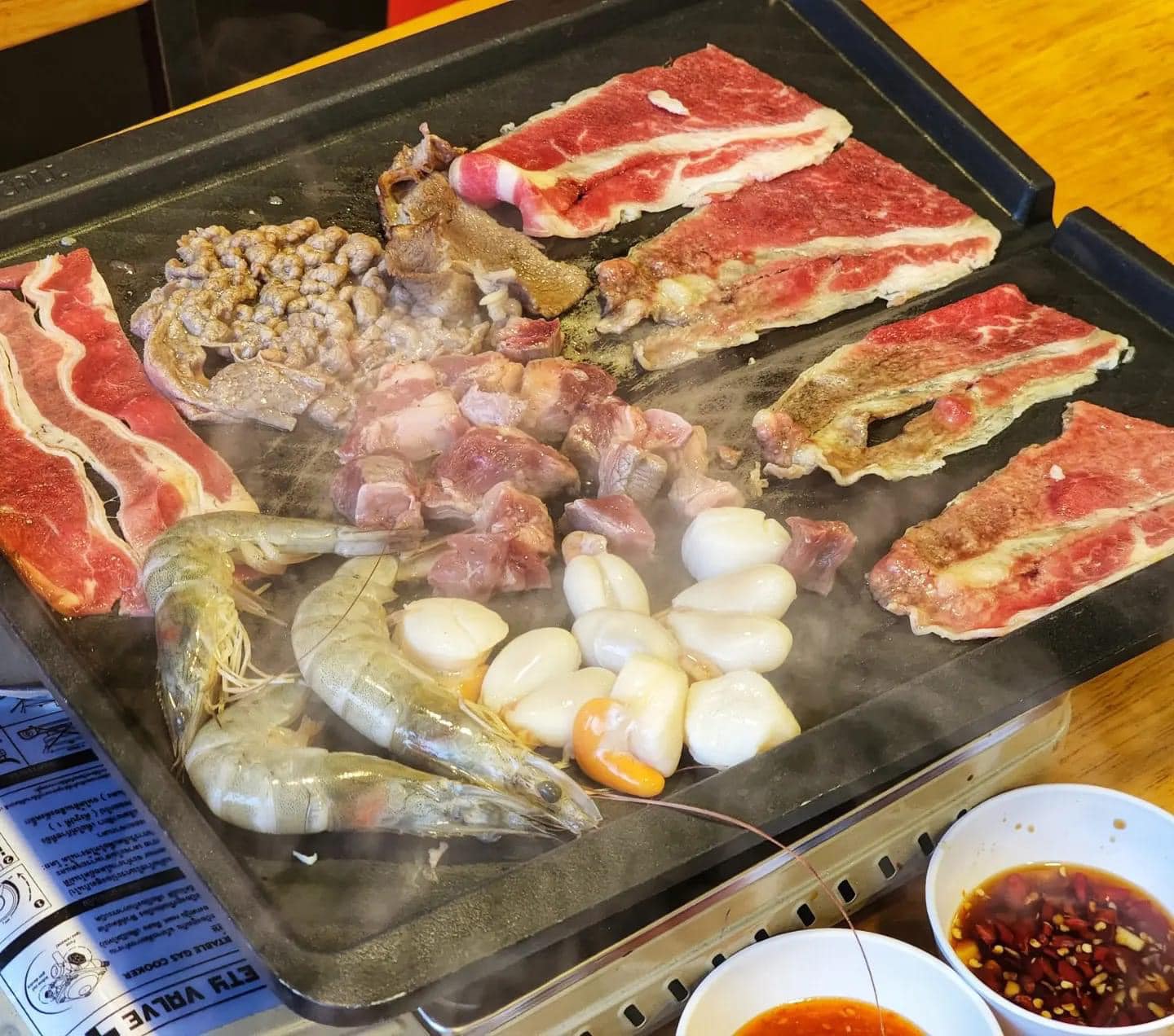 อร่อยติ่มซำ สุกี้สไตล์ฮ่องกง, Happy Suki, จ้าวเนื้อ บุฟเฟ่ต์ เนื้อย่างกระทะร้อน, โชคชัย 4 ปากซอย 33, กังนัม บุฟเฟ่ต์เกาหลี, Lucky BBQ, Nene Korean BBQ Buffet, ซูวอนซองบาร์บีคิว, ตั้งเตา หมูกระทะบุฟเฟ่ต์เลี่ยงเมืองนนท์, คุณเปิ้น หมูกระทะ