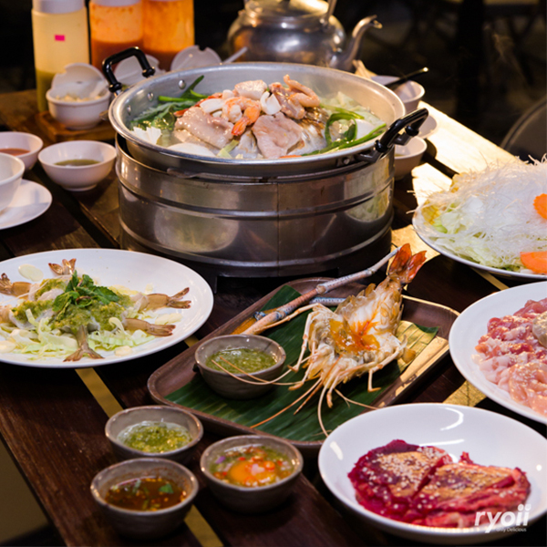 Everyday mookrata & cafe, นั่งปิ้ง หมูกระทะ, Sky grill หมูกระทะ, อารียา หมูกระทะ สาขา 3 รูฟท็อป, หมูกระทะคนรวย, หมูหมึกกุ้ง, Bargyuu, ปิ้งเนย บุฟเฟ่ต์ปิ้งย่างกระทะร้อน อโศก on-the-roof