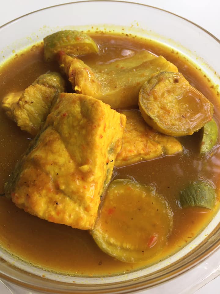 สะหวา, กลมกล่อม, ดอนญ่า, ต้นทาง, ครัวมะเรือง, ร้านข้าวต้ม 2500, เนินขุมทองการ์เด้นท์, นานหยวนบะหมี่เกี๊ยวกุ้ง, สาขากองบิน 56, ไก่ทอดเดชา, สาขาสนามบินหาดใหญ่, สบันงา, เหม่ยเหว่ย สาขาถนนสนามบิน, ร้านข้าวต้มมัดเนินขุมทอง คาเฟ่อาหารใต้