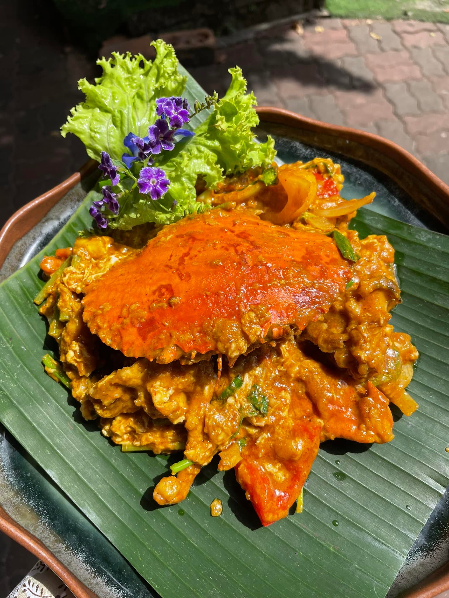 สะหวา, กลมกล่อม, ดอนญ่า, ต้นทาง, ครัวมะเรือง, ร้านข้าวต้ม 2500, เนินขุมทองการ์เด้นท์, นานหยวนบะหมี่เกี๊ยวกุ้ง, สาขากองบิน 56, ไก่ทอดเดชา, สาขาสนามบินหาดใหญ่, สบันงา, เหม่ยเหว่ย สาขาถนนสนามบิน, ร้านข้าวต้มมัดเนินขุมทอง คาเฟ่อาหารใต้