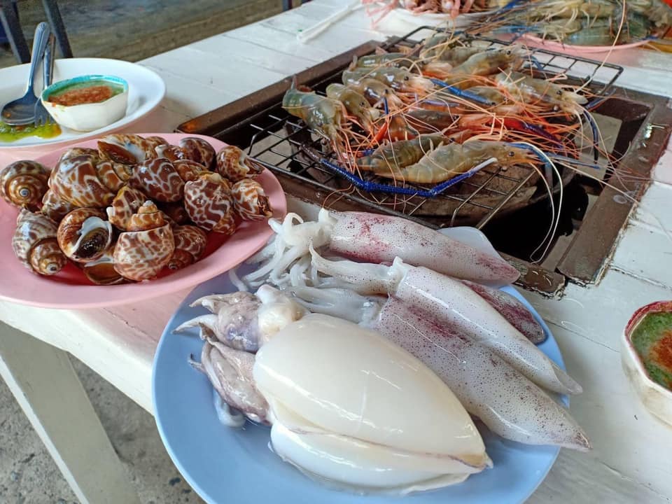 จอมเทียนทะเลเผา, Seafood Station Pattaya, อาตี๋ บุฟเฟ่ต์ ซีฟู้ด, สุดเขต ทะเลเผา, อูมามิ ชิลๆ บุฟเฟ่ต์