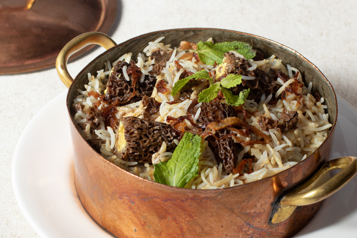 อองตอง ข้าวซอย, ครัวลุงแฉ่ว, Thien Duong, เจ๊โอว, บ้านต้นไทร, ข้าวต้มปลา (กิมโป้), Mezzaluna Restaurant, ครัวอัปษร, ศรีตราด, แม่กลองหัวปลาหม้อไฟ ปูไข่นึ่งนม, Tonkin - Annam, Baan Phadthai, ฉ่อยเป็ดย่าง, ผัดไทยไฟทะลุ, แสนยอด, ครัวลุงลอยป่าลั่น, ลิ้มเหล่าโหงว, สาขาเยาวราช, ภัตตาคารจ๊ากกี่, Lay lao, Punjab Grill Bangkok, ส้มตำคุณกัญจณ์