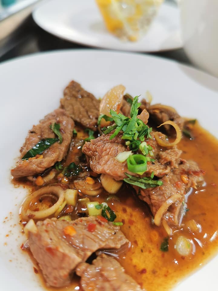 GREENSMOKED, ยำปูม้าเจ็ดยอด, สาขาเชียงใหม่, Izakaya Okada, ข้าวต้มย้ง, ข้าวต้มชาววัง, ขนมจีนสันป่าข่อย, ลาบบังเกอร์ by ช.ช้าง, ไก่ทอดเที่ยงคืน, สาขา 2.3 บ้านมอญ, หมี่กระดาษ ตลาดช้างเผือก, เต๋อตำยำระเบิด เชียงใหม่, มาม่าฟ้าธานี เชียงใหม่, ข้าวต้มแดง2 ข้างวัดแสนฝาง, อ๋องทิพย์รส