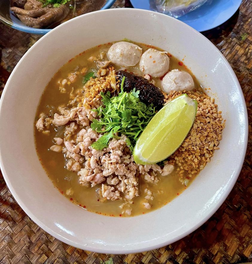 อะนะตะการ์เดนชิล, ดาวคะนองลำพูน, เฮียจั๊ว เกาเหลาเลือดหมู, ข้าวซอยบ้านยอง, ขนมเส้นหม้อดิน, Lap-Lungnil Fanpage-ร้านลาบลุงนิล ลำพูน, ร้านอาหาร ม่วนใจ๋ปลาจุ่ม ลำพูน, ก๋วยเตี๋ยวหมูตุ๋นลำไย, ก๋วยเตี๋ยวคุณแดง, เตี๋ยวสุขใจ “อัพเกรด”, My Vietnam Lamphun - มายเวียดนามลำพูน, NA TEA TIME, Chef's house