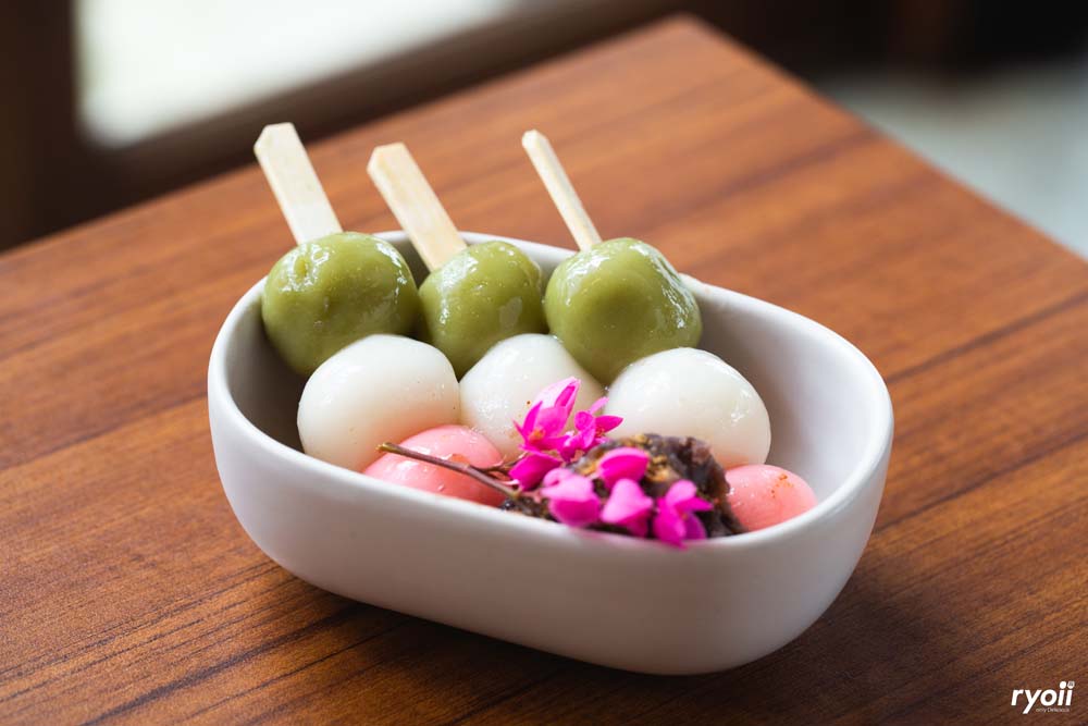 Grande Centre Point Ploenchit, ครัวจำแลง แปลงกาย, Sortrel Sathorn, บ้านน้ำเคียงดิน, ปลาอยู่เย็น, Samsen Villa, ครัวกรุงเทพ, Maldives Maodeep, Waterside Karaoke Restaurant, Little tree, The local Restaurant, Chocolate Ville, Ther Dining &amp; Bar, บ้านสุขนิยม, สวนอาหารบางบัว, แบมบูใหญ่, Craft Home , สวนอาหารซุ้มไผ่ เรโทร